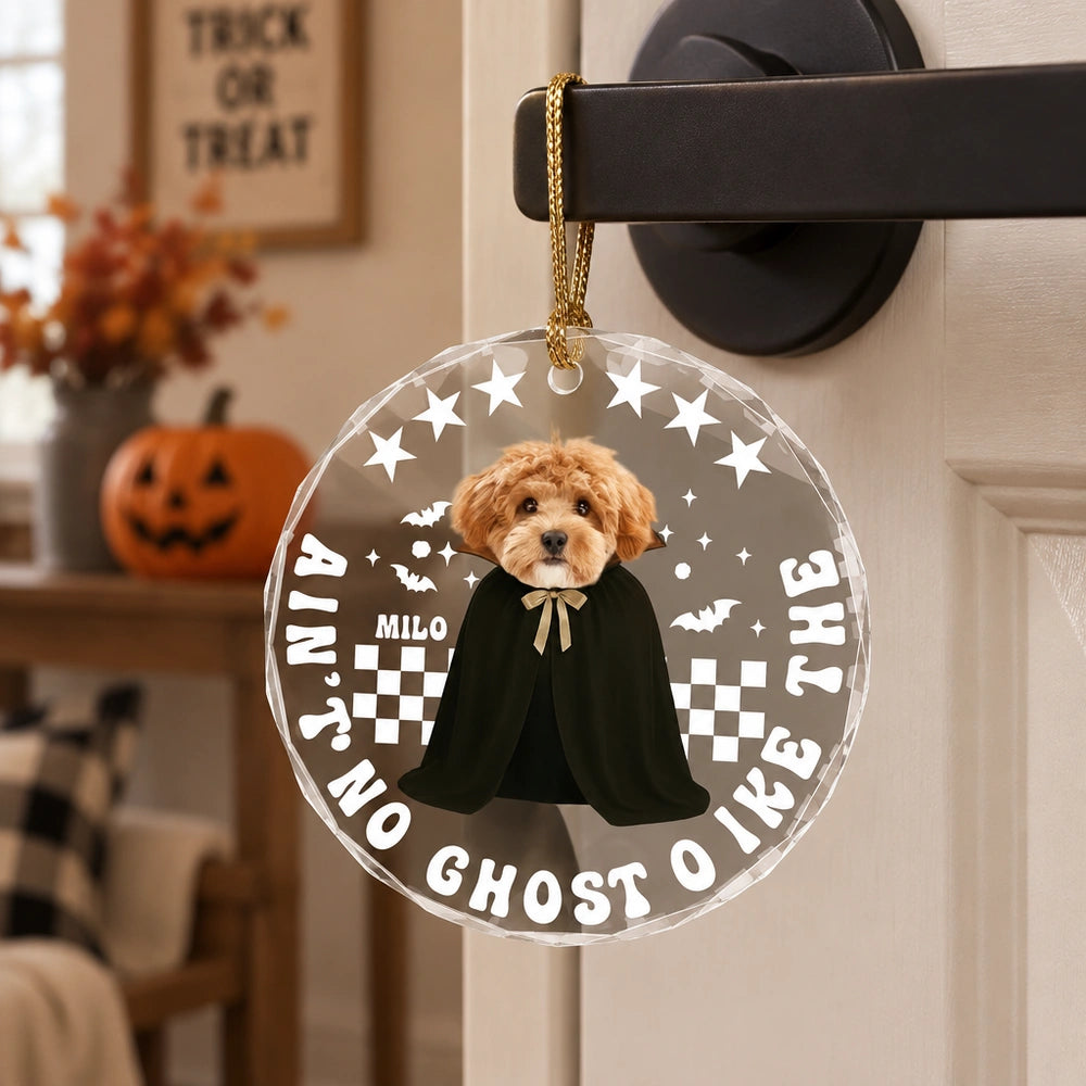 Halloween porch decoration with personalized ornament