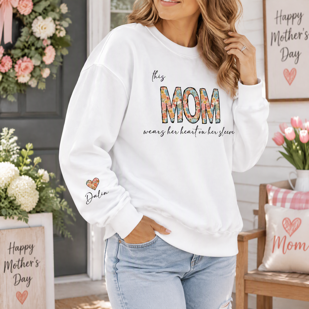 Custom Personalized Grandma Floral Hearts Sweatshirt with Sleeve Names Y7CAW