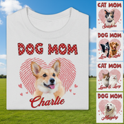 Custom Dog Mom Cat C550v3 T-Shirt — Gift for Mom 4EU4A