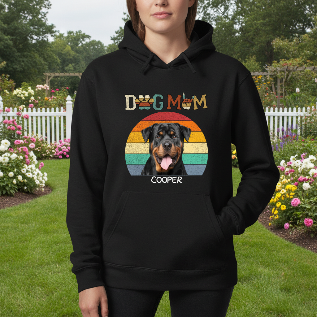 Custom Dog Mom Vitage Retro T-Shirt — Gift for Mom 7SVCB