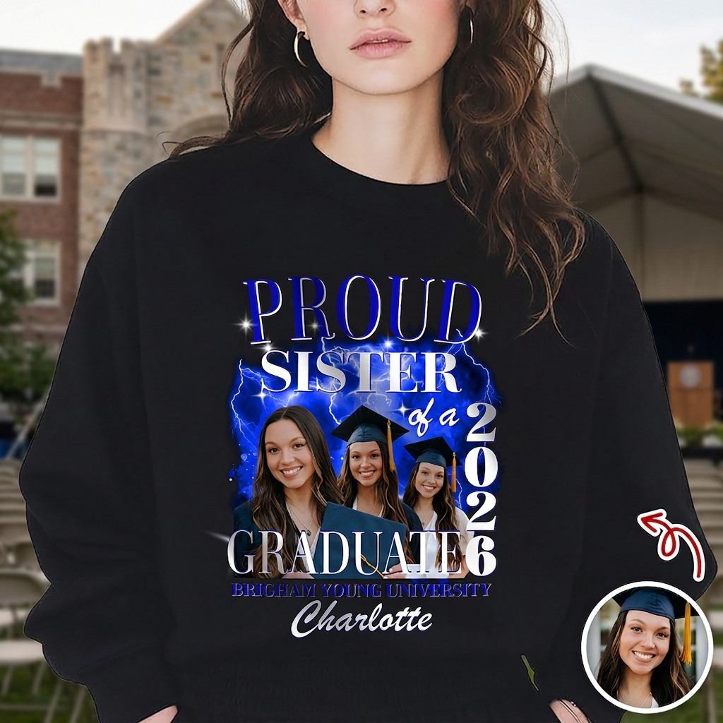 Custom Photo Proud Mom of a 2026 Graduate – Family Matching Graduation Dark Shirt