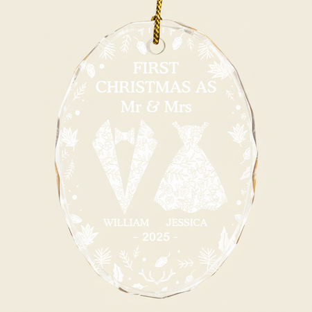 First Christmas As Mr & Mrs - Personalized Oval Glass Ornament 3TSFG