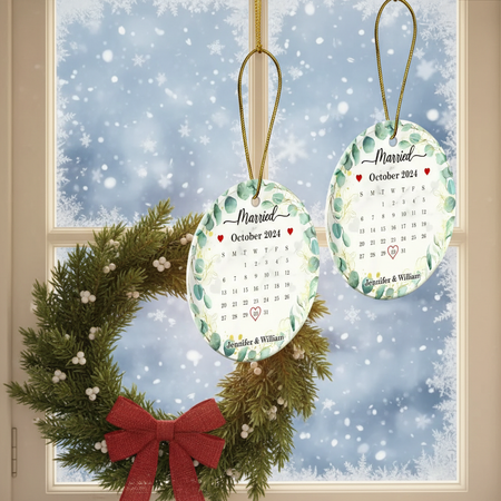 Wedding Calendar Married Engaged Couple - Personalized Circle Ceramic Ornament C4F9I